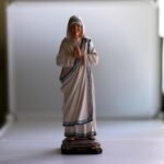 Mother Teresa of Calcutta Resin Statue - 11.5" Catholic Figurine | Estatua Madre... - Image 4