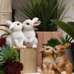 Garden Statues Kissing Bunny Sculpture Couple Resin Bunny Figurines,Animal Coupl... - Image 9