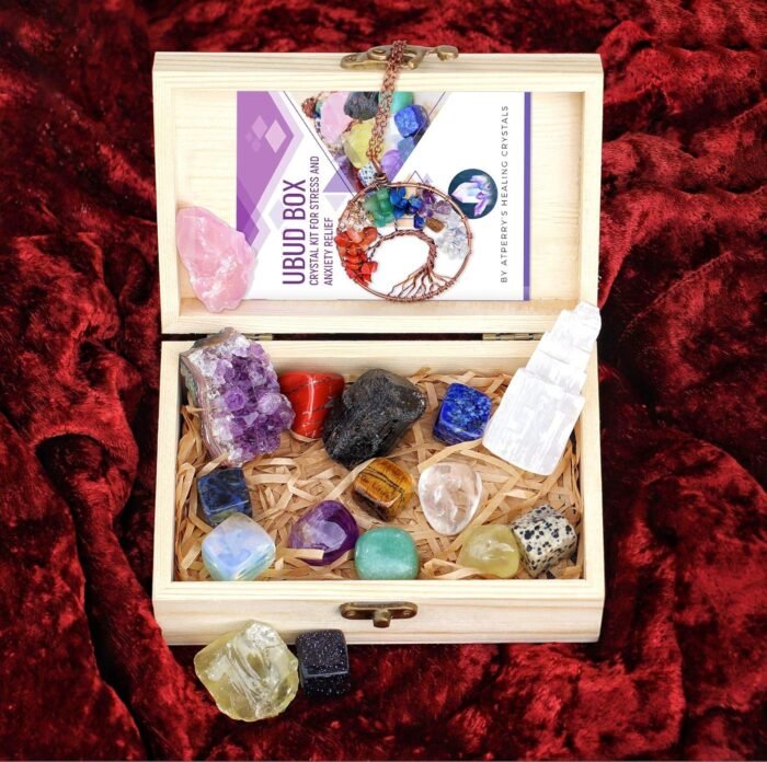 AtPerry's 16 LARGE Natural Healing Crystals Set in Wooden Box - Tumbled, Rough &... - Image 3