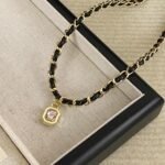 Irregular Necklace for Women Fashionable High-End Square Pendant Necklace Y2k Fa... - Image 4