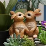 Garden Statues Kissing Bunny Sculpture Couple Resin Bunny Figurines,Animal Coupl... - Image 2