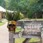 Skull Fence Planter for Outdoor Plants, Spooky Skull Wall Planters for Indoor Ou... - Image 3