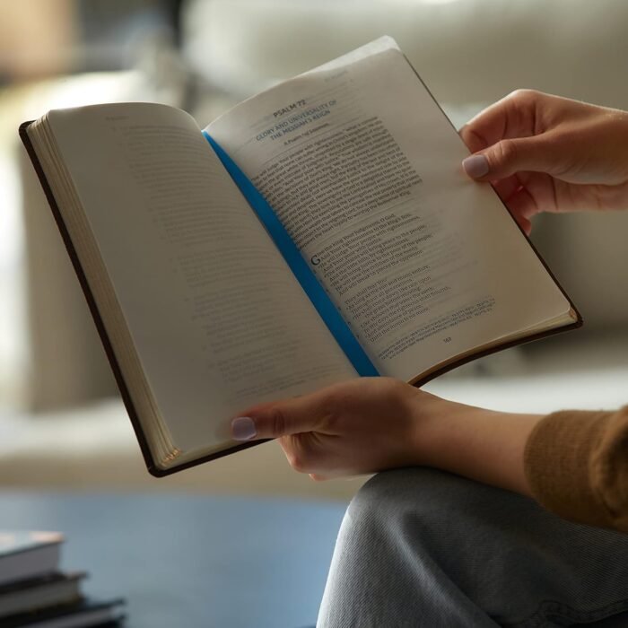 Spurgeon and the Psalms: The Book of Psalms with Devotions from Charles Spurgeon... - Image 6