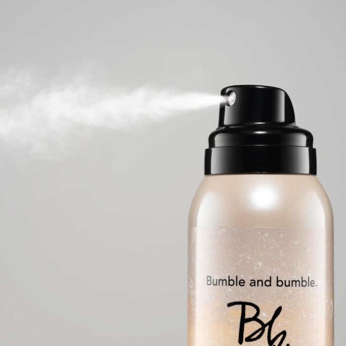 Bumble and bumble. Prêt-à-powder Très Invisible Volumizing Dry Shampoo | Volumiz... - Image 3