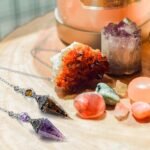 GEHECRST Natural Amethyst Healing Crystal Dowsing Pendulum Reiki Gemstone Chips ... - Image 3